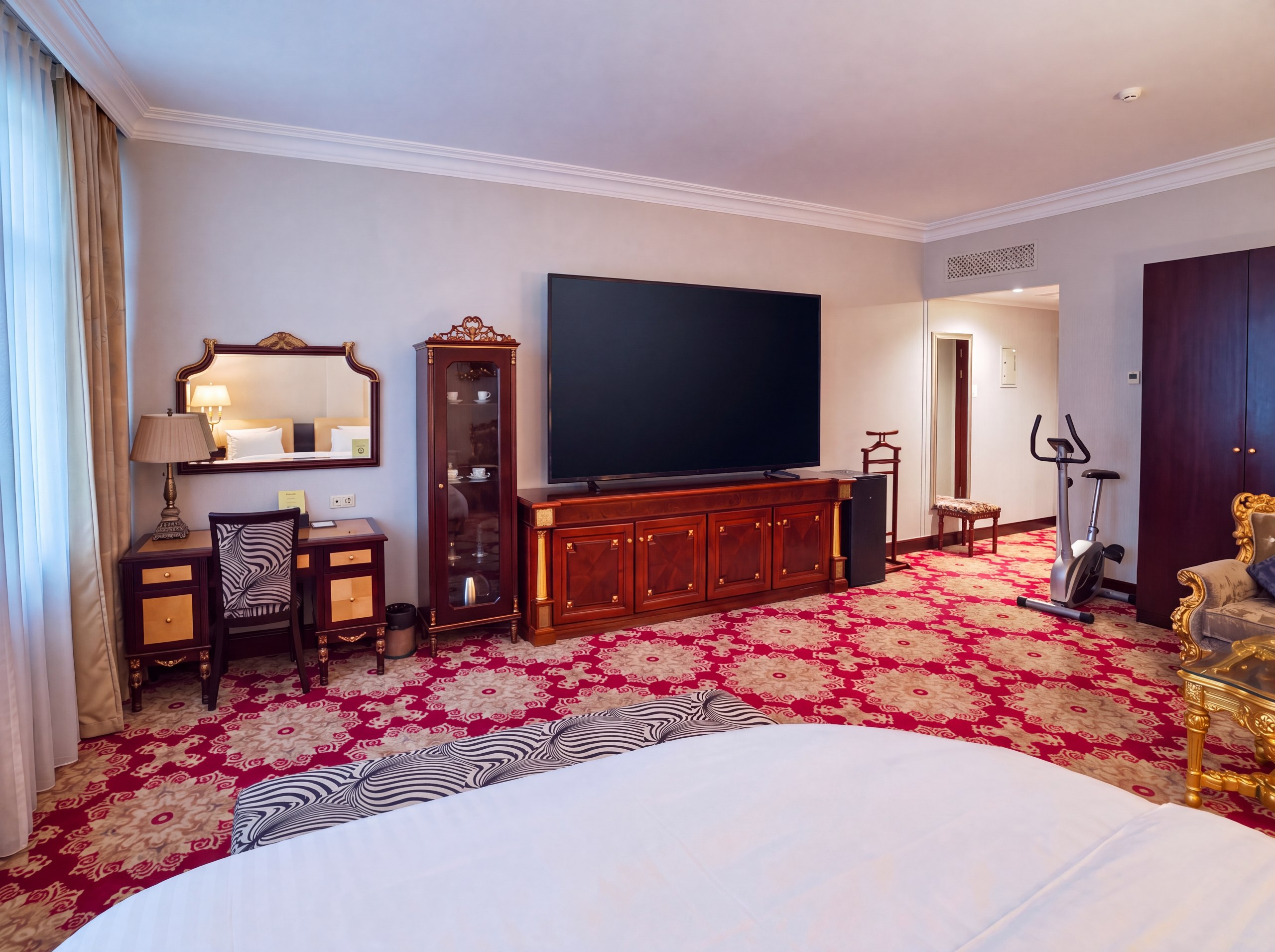 room-image