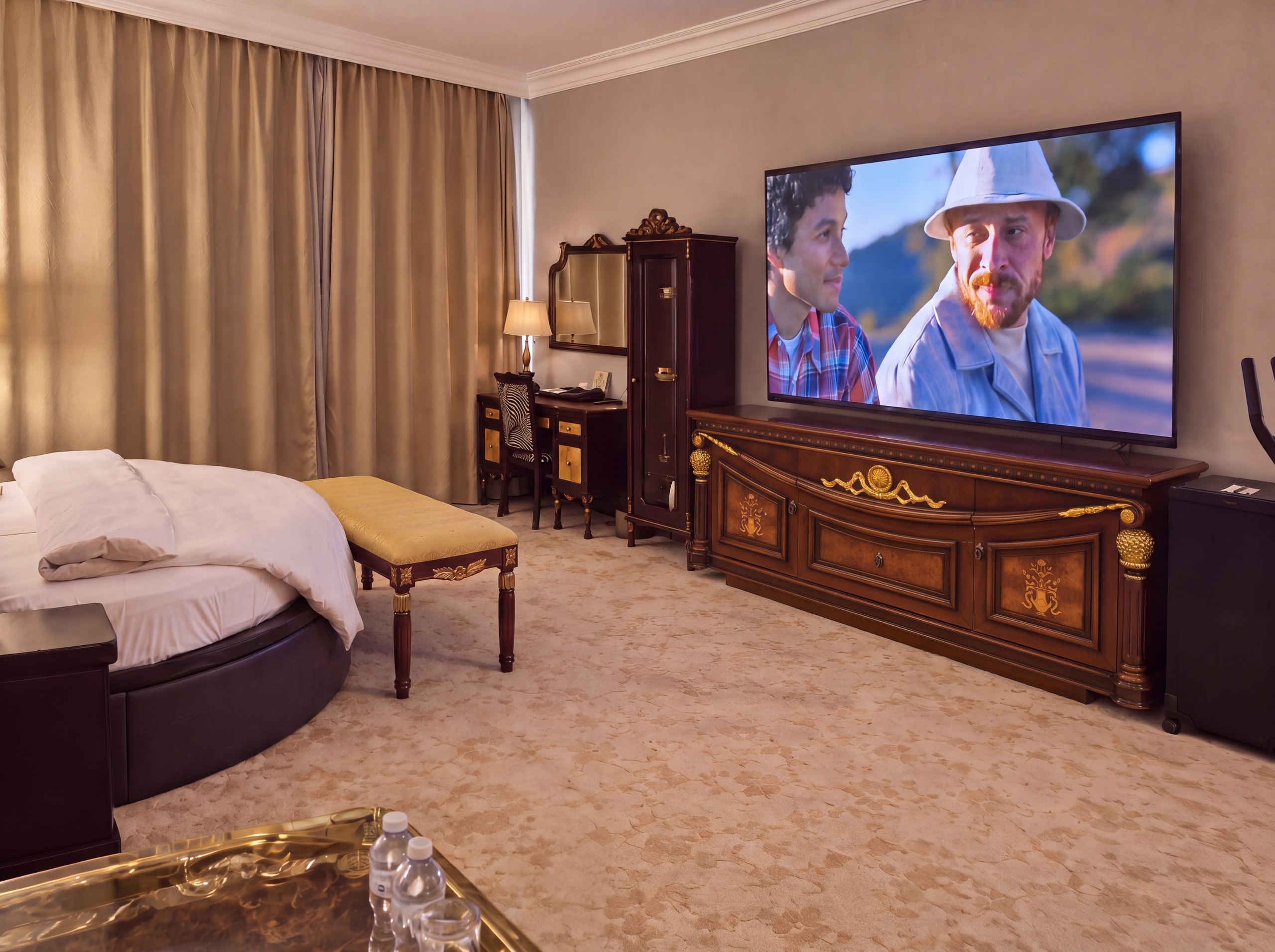 room-image